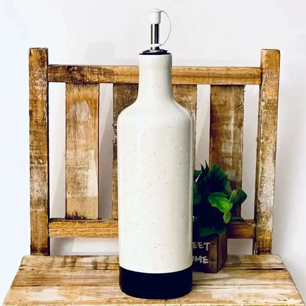 NWT Gorgeous Off White BLESSED oil or Vinegar Tall Big Off white Speckled Bottle